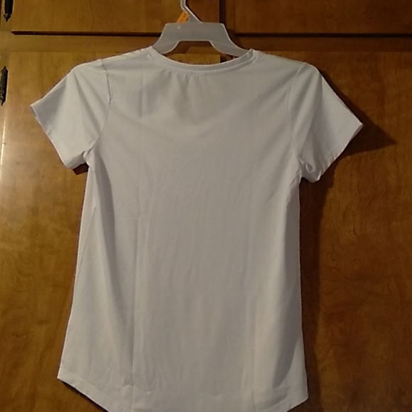 Women's Lg tshirt - Picture 4 of 6